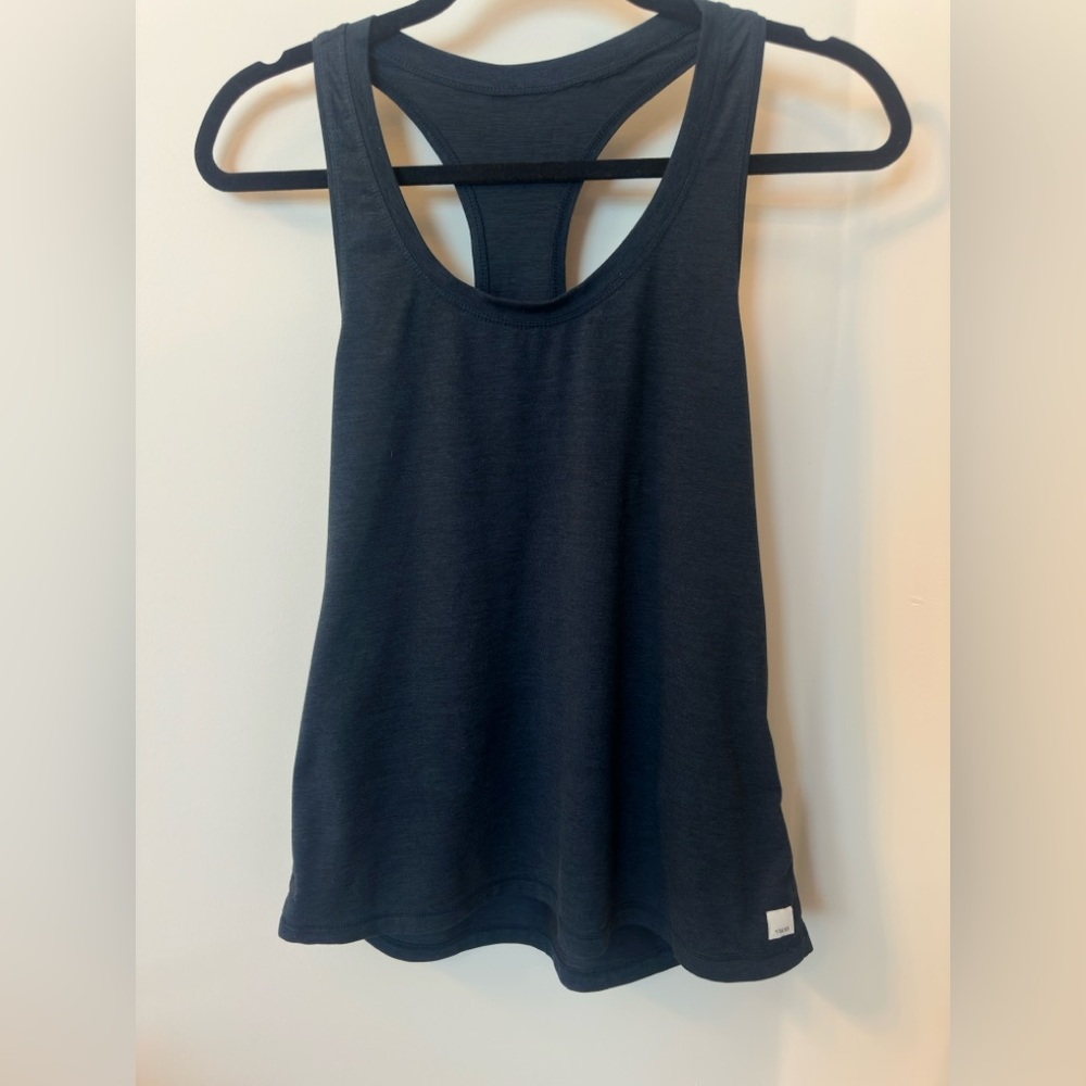 Vuori racerback Tank Top